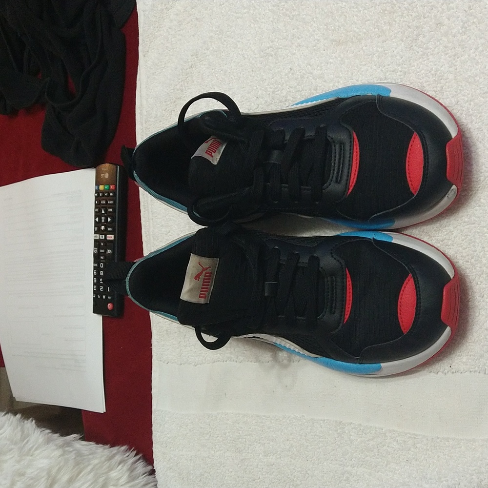 Puma sneakers